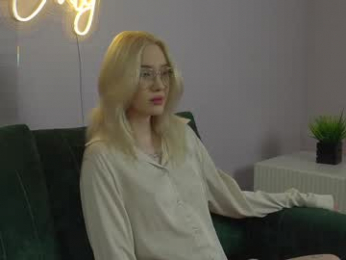 aataraxx webcam model stream image