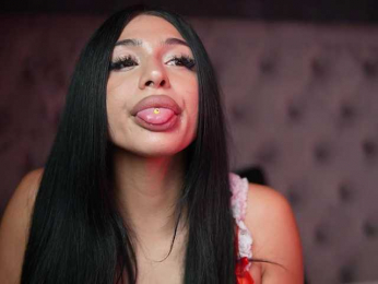 GiuliaSya webcam bongacams model stream image