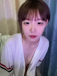 D-033 webcam model stream image