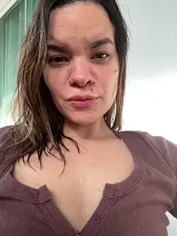 Zyrella webcam model stream image