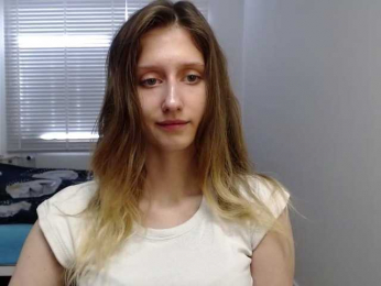 LUNAdream webcam bongacams model stream image