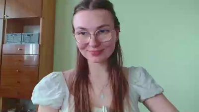 EllyHEARTx webcam model stream image