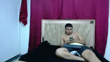 Heimy_cute webcam stripchat model stream image