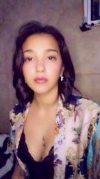 Sashmoon420 webcam model stream image