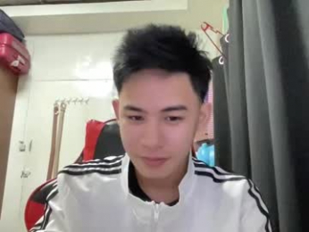 xluminous webcam model stream image