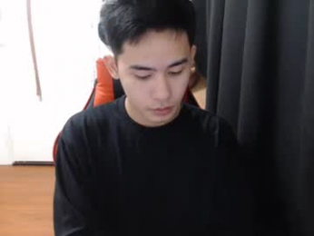 xluminous webcam model stream image