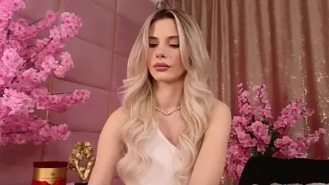 Elliblue webcam stripchat model stream image