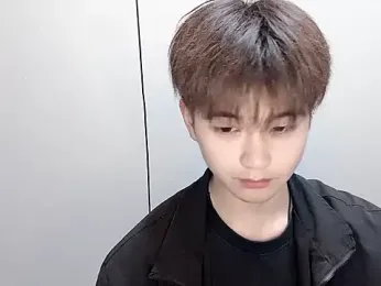 Lo188 webcam model stream image