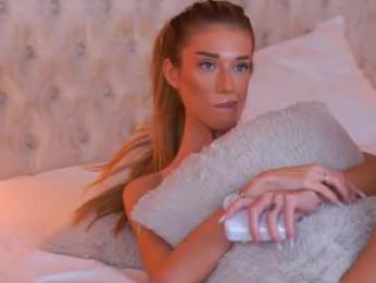 ellieredd webcam model stream image