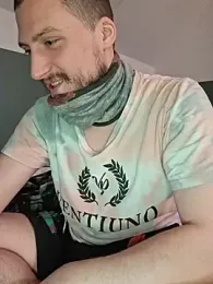 1Fantomas webcam model stream image