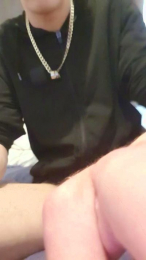 adamross1999 webcam model stream image
