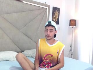 Valentin Rizzi webcam model stream image