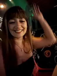 tata_sanz_ webcam model stream image