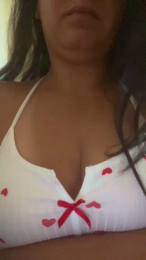 Madlen_ webcam model stream image