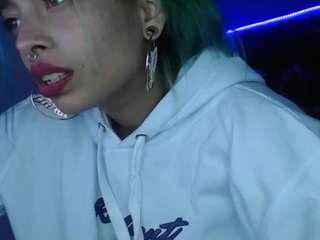 cristalraven webcam model stream image