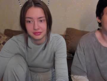 muuur_a webcam model stream image