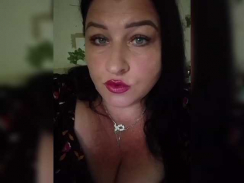 SeXy-MaMo4Ka webcam model stream image
