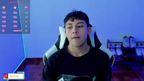 oliver_kyy webcam model stream image