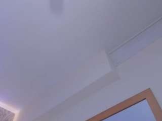 kendall-silver webcam model stream image
