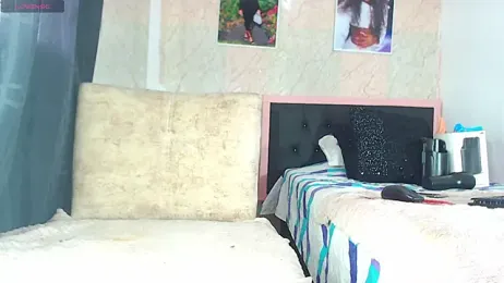 k_stormi_ webcam model stream image