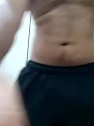 Daddyrhul webcam model stream image