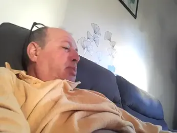 Vince072 webcam model stream image