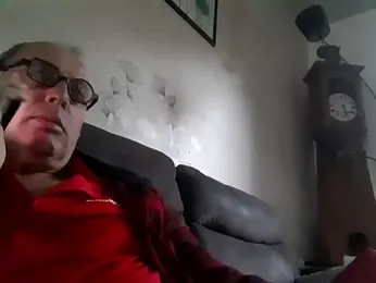 Vince072 webcam model stream image