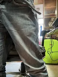 Weakofficeworker webcam model stream image