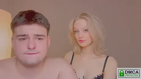 your_molly_mark_ webcam model stream image