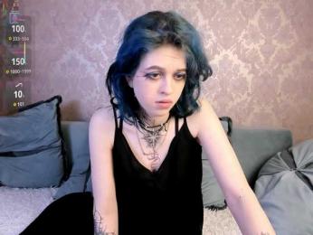 NoelleGothicShadow webcam model stream image