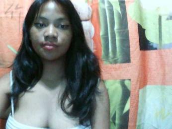 Sarah-001 webcam model stream image