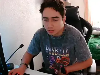 wowcum webcam model stream image