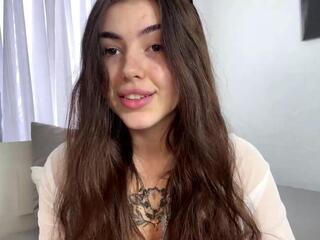 Shanelle Junkin webcam flirt4free model stream image