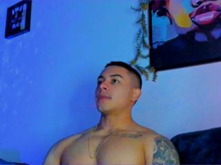 Justin Whitte webcam model stream image