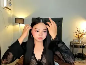 Kendralicious webcam model stream image