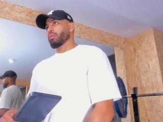 Logan Simons webcam model stream image