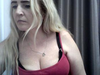 Multiply-orgazm webcam bongacams model stream image