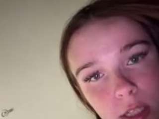 allybabey11 webcam model stream image