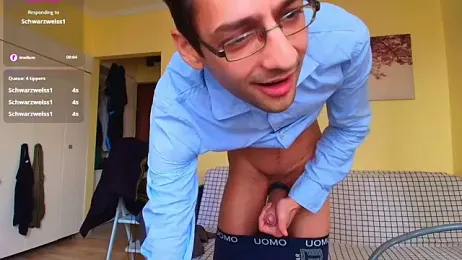 HungEddy webcam model stream image