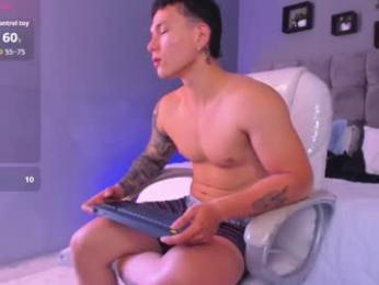 thomas_moon_ webcam model stream image