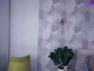 monafulford webcam model stream image