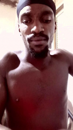 Coffeeblack23cm webcam model stream image