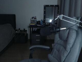 Elvin Vaenight webcam model stream image