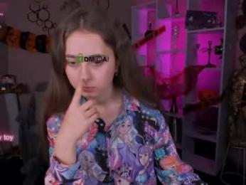 rebecca_smile_ webcam model stream image