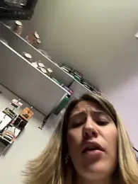 Andrea_19blonde webcam model stream image