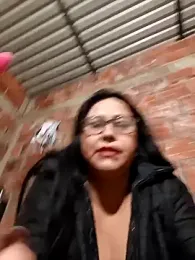 Dirty-Momm-Divorced-Hot webcam model stream image