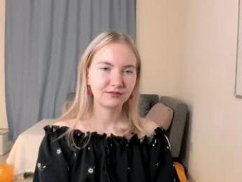 yuricazel webcam model stream image