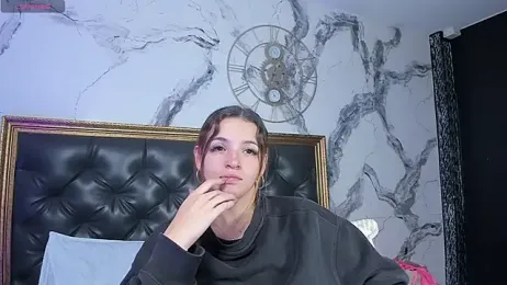 MadisonSky_ webcam model stream image