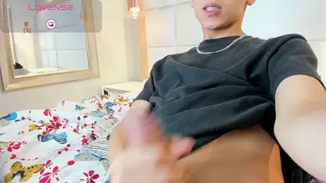 Twinkie_Hung webcam model stream image