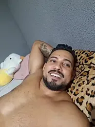 Ragnar121277 webcam model stream image